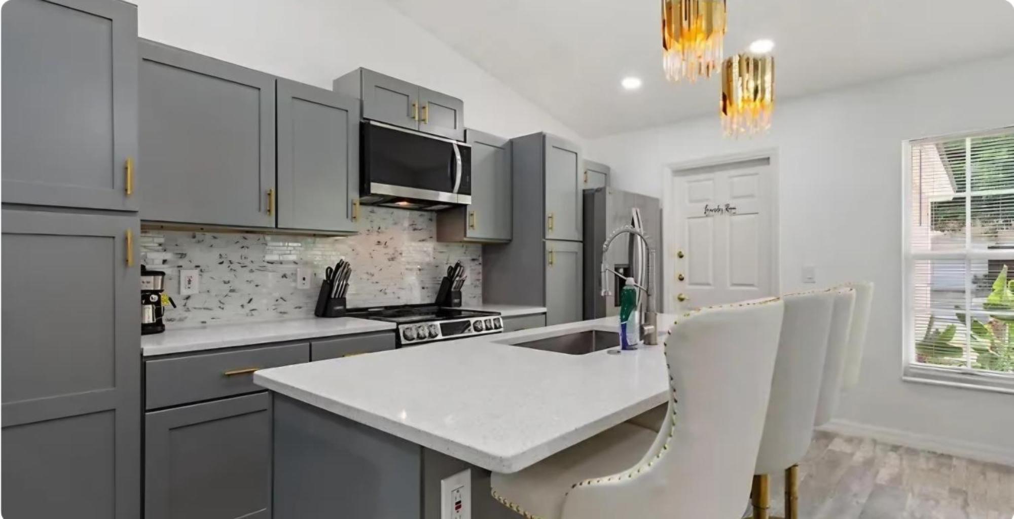 Newly Renovated 3Br House Near By Disney & Universal ออร์ลันโด ภายนอก รูปภาพ